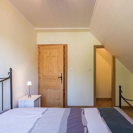 Luxury Villa With Pool On The Edge Of Montignac エクステリア 写真