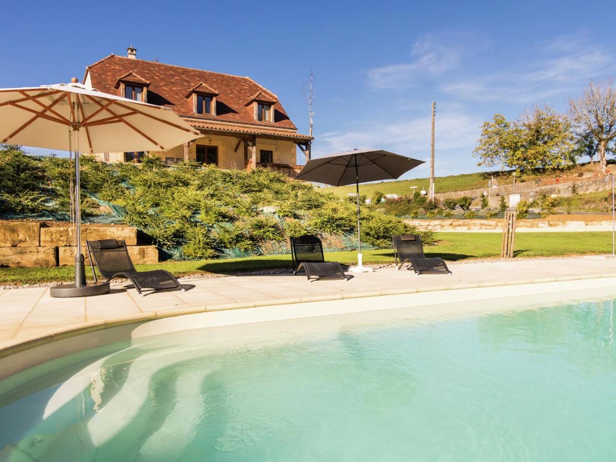 Luxury Villa With Pool On The Edge Of Montignac エクステリア 写真