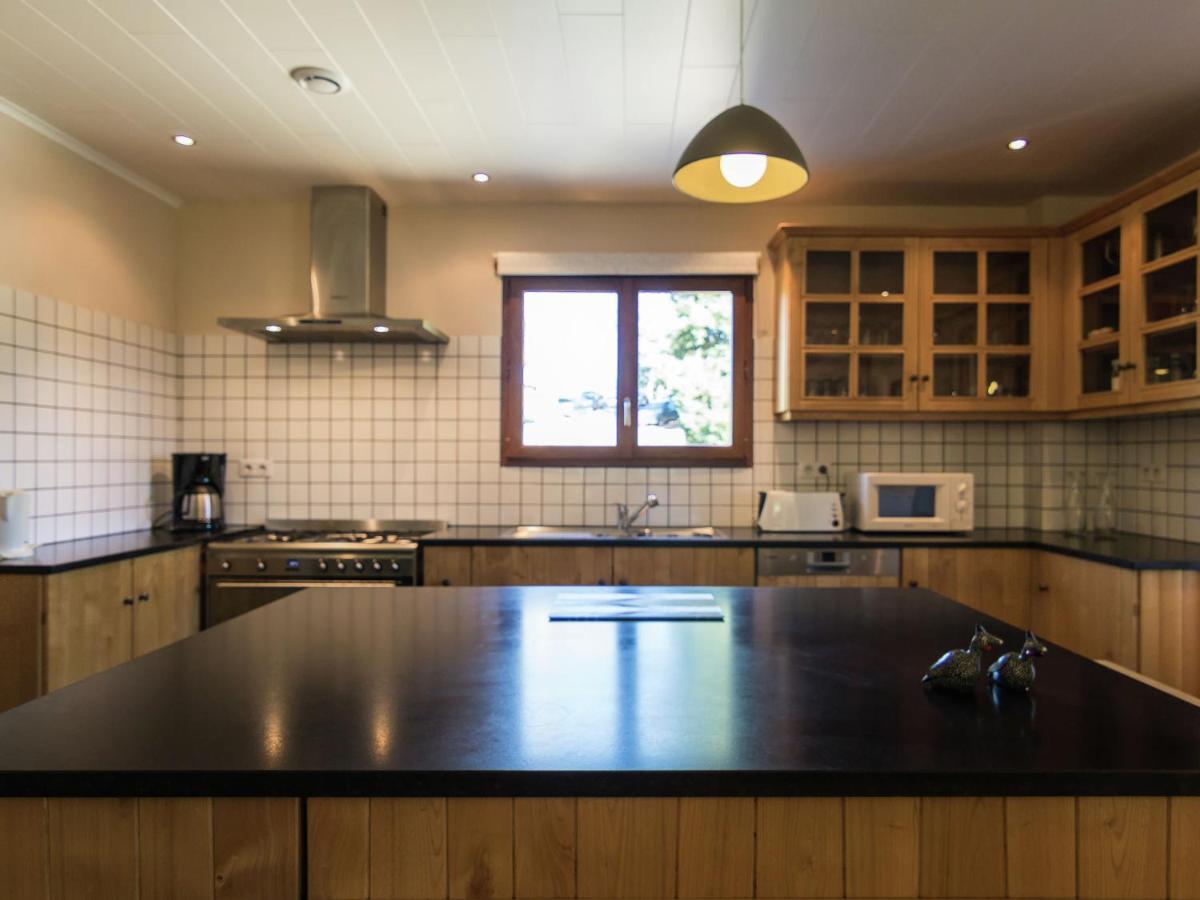 Luxury Villa With Pool On The Edge Of Montignac エクステリア 写真